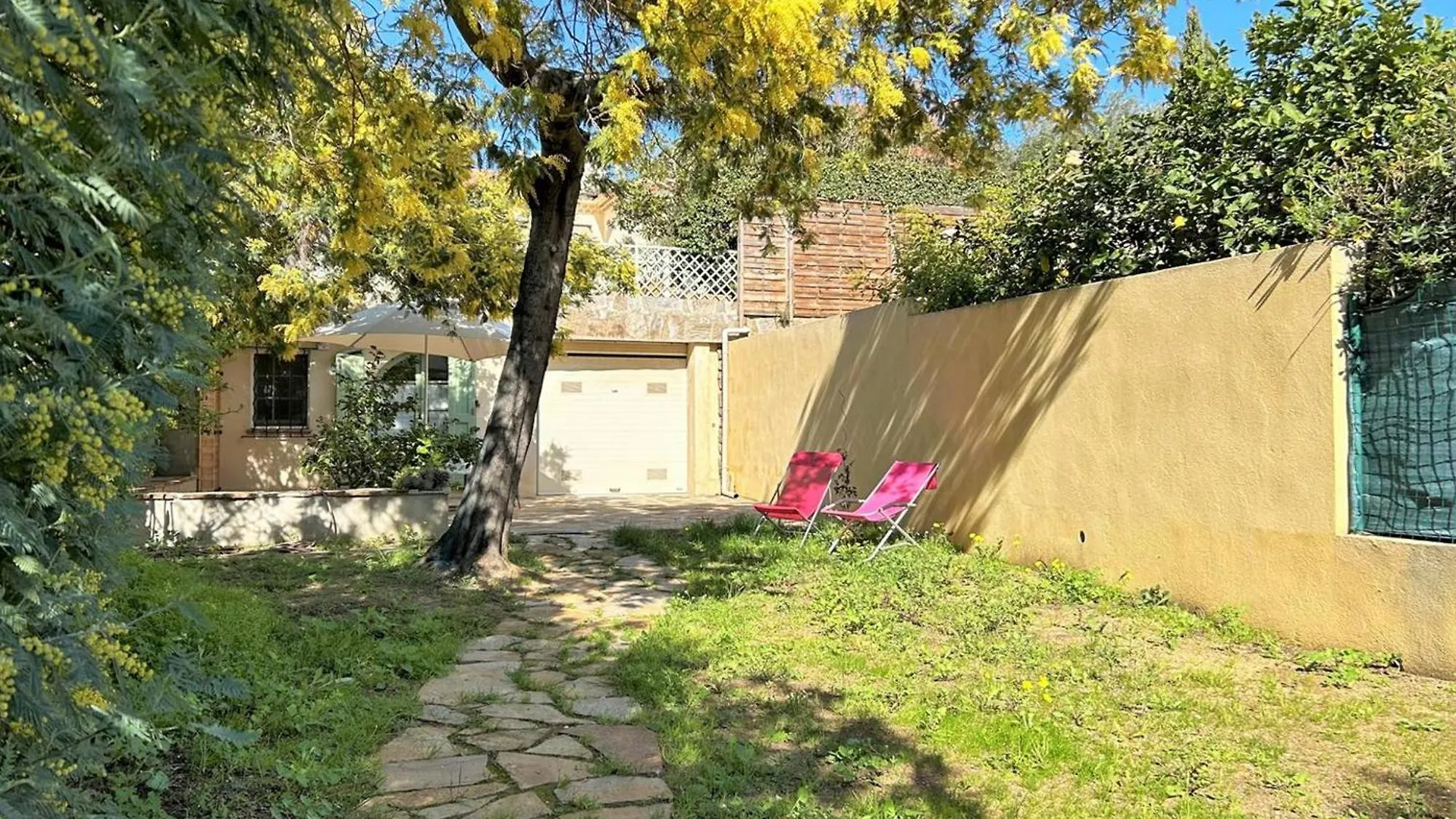 Apartment Studio Renove Avec Terrasse Et Jardin, Proche Commerces, Parking Prive - Bormes-Les-Mimosas - Fr-1-251-583 Frankreich